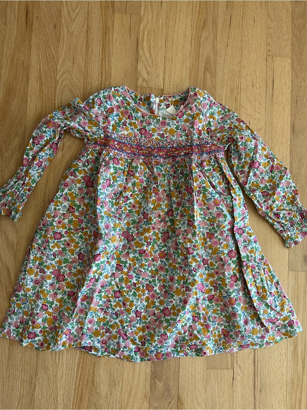 Mini boden smocked floral embroidered dress 4-5y lined pockets - Picture 4 of 10